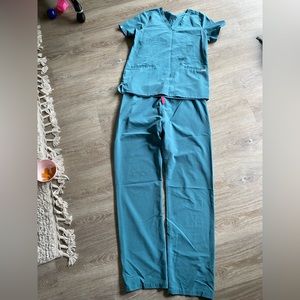 COPY - Figs Hydrogreen - Casma Medium & Large Tall Livingston